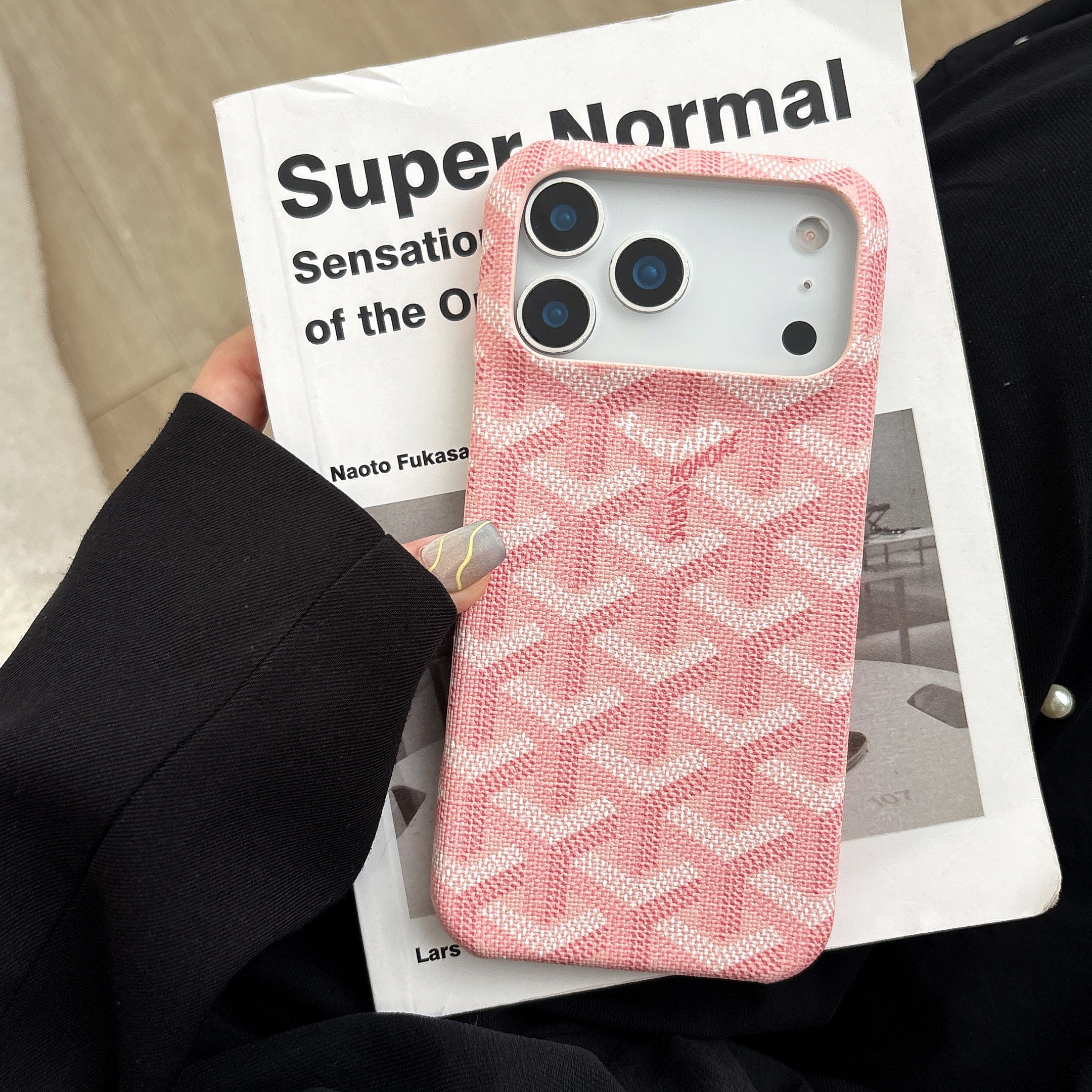 Luxury Pattern Protective Phone Case – Premium Texture & Camera Guard Design 💎📱