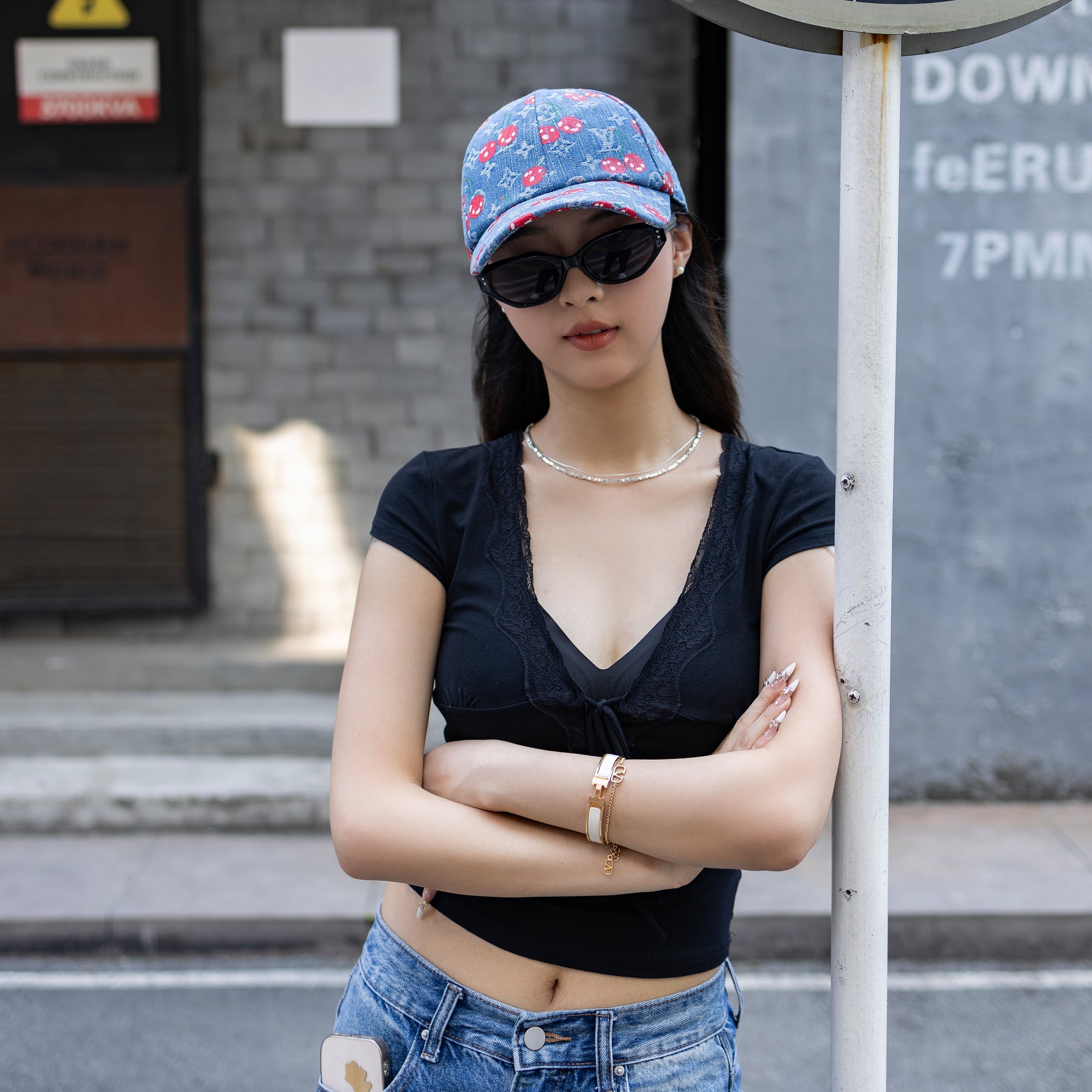 Classic luxury hat 04